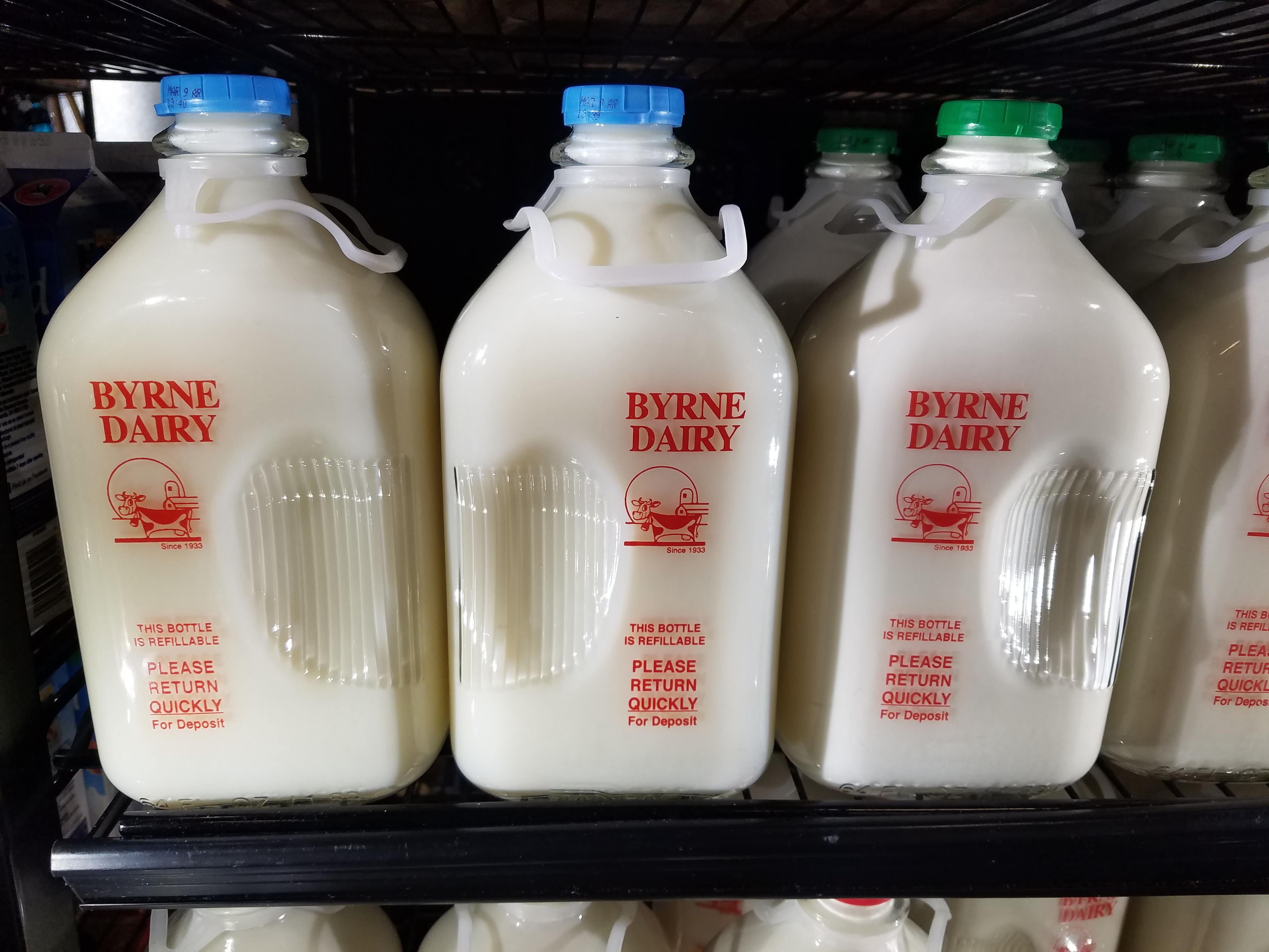 3 Reasons to try Milk in a Glass Bottle - Niagara Produce